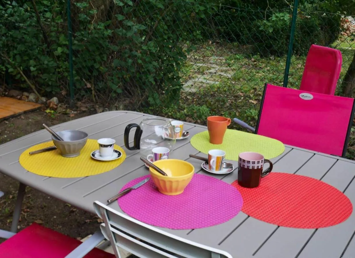 Maison Charmante A Aignes Avec Jardin Et Barbecue 0*,  Francie