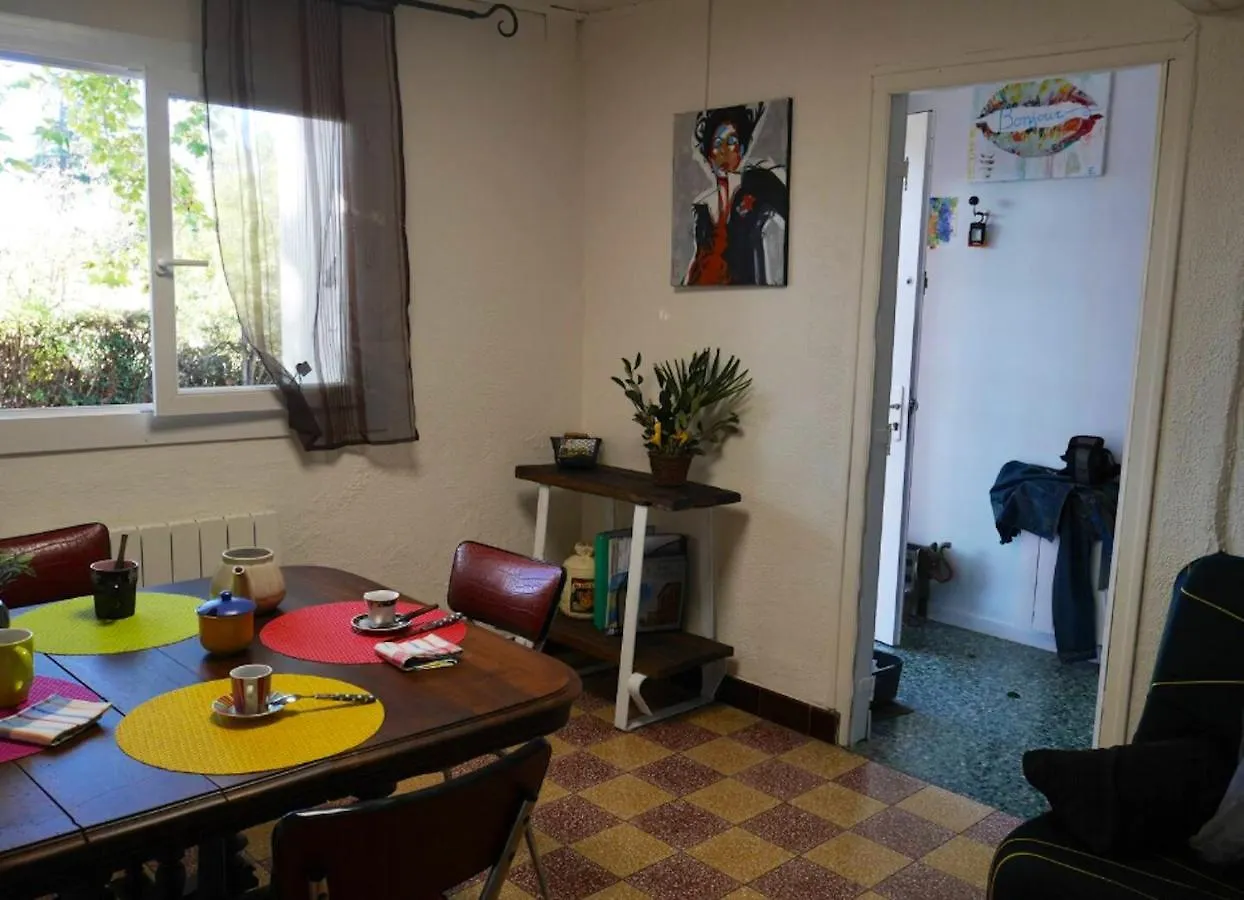Prázdninový dům Maison Charmante A Aignes Avec Jardin Et Barbecue Francie